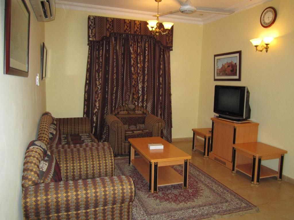 Muscat International Hotel Room photo