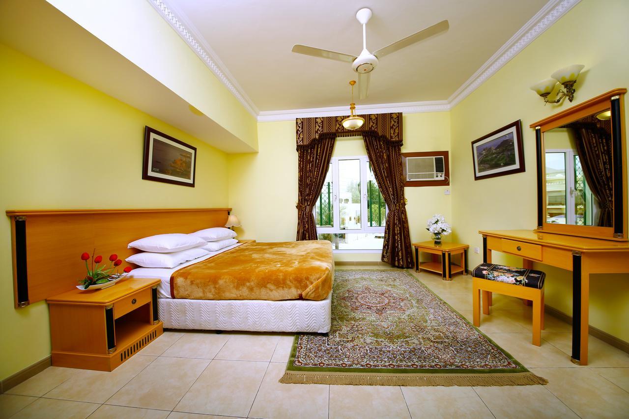 Muscat International Hotel Exterior photo